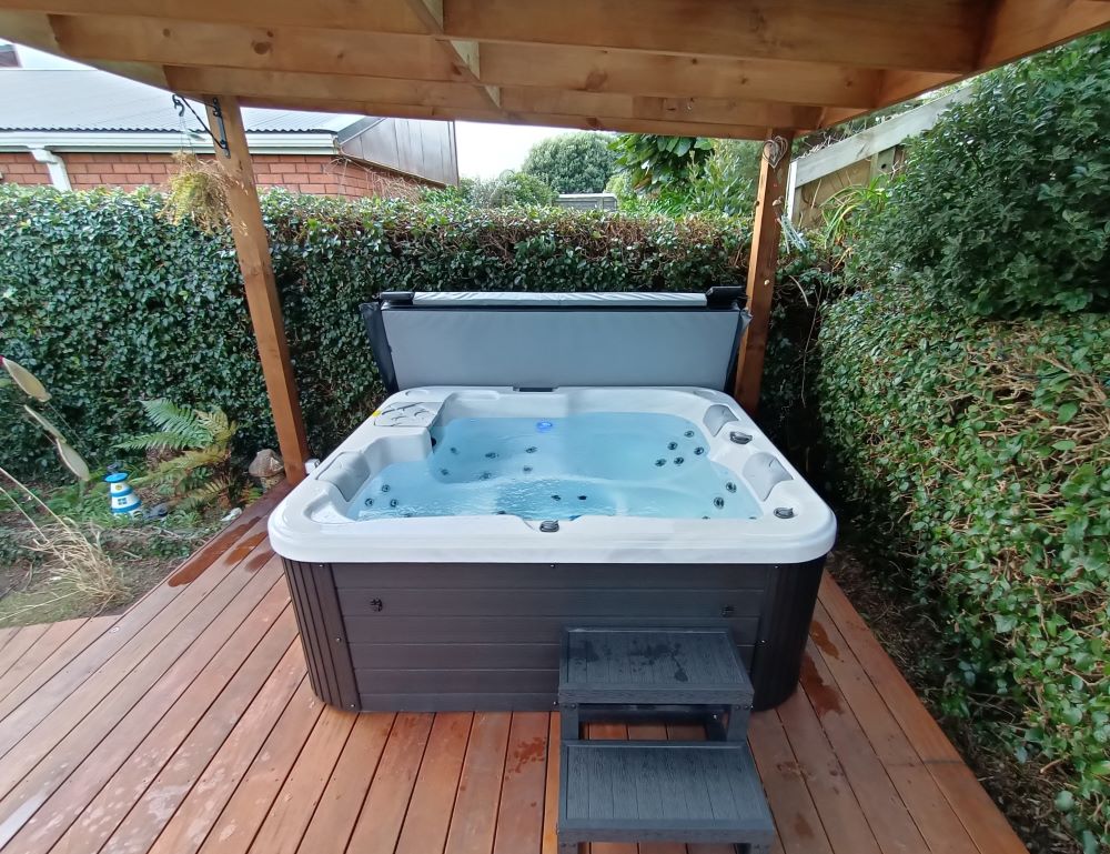 spa pool in NZ under cover