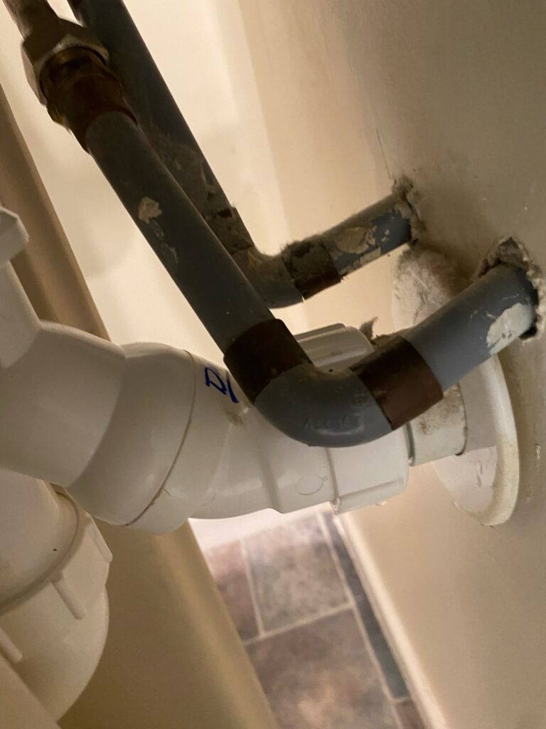 leaky pipes in Wellington