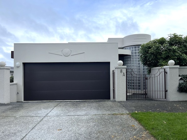 sectional garage door auckland
